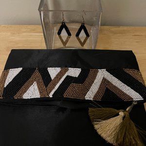Beaded Envelope clutch with matching earrings  NWOT